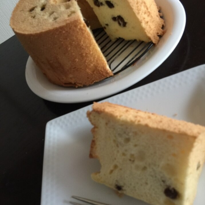 ラムレーズンシフォンケーキ レシピ 作り方 By かおチュワン 楽天レシピ